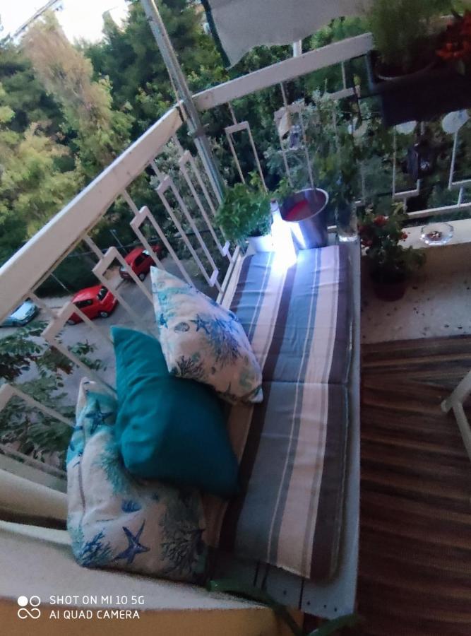 Relaxation And Vacation With All The Comforts Атина Екстериор снимка
